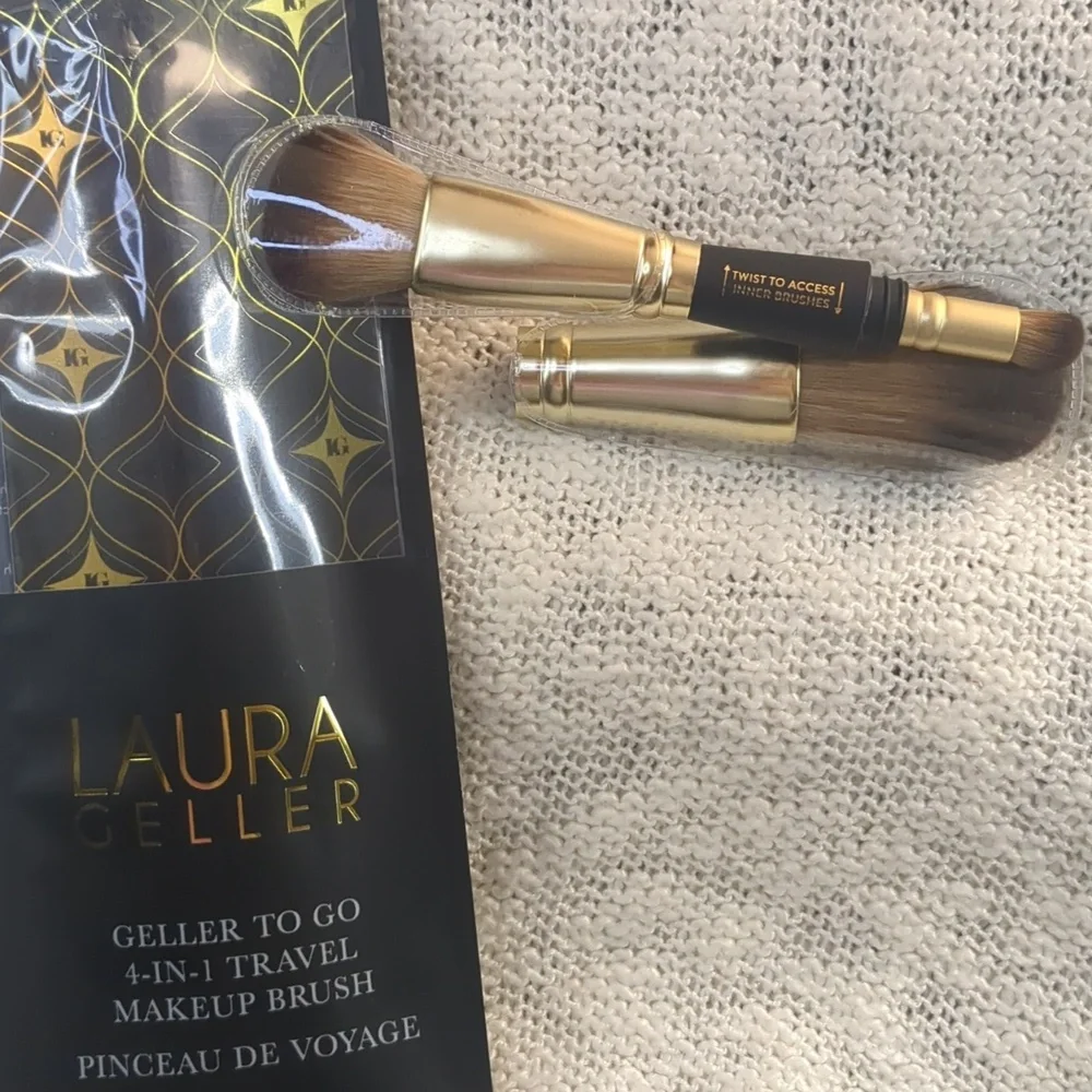 Laura Geller To-Go 4-in-1 Travel Makeup Brush
